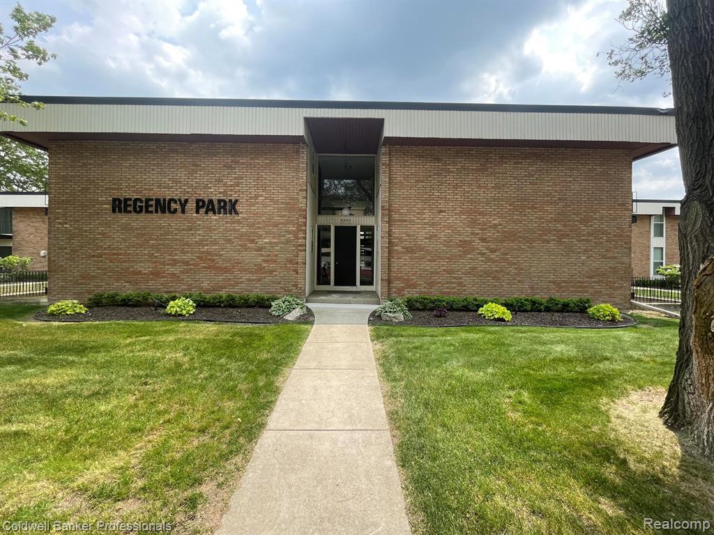 4200 Rochester Road, Royal Oak, MI 48073 — Photo 3
