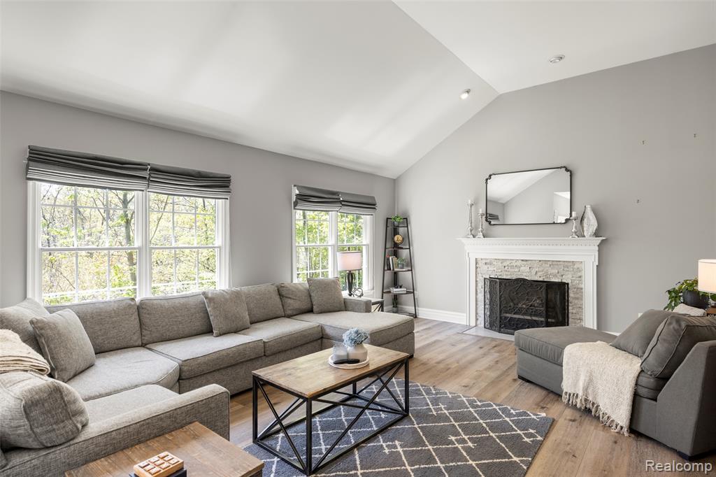 3031 Hidden Timber Drive, Lake Orion, MI — Photo 16