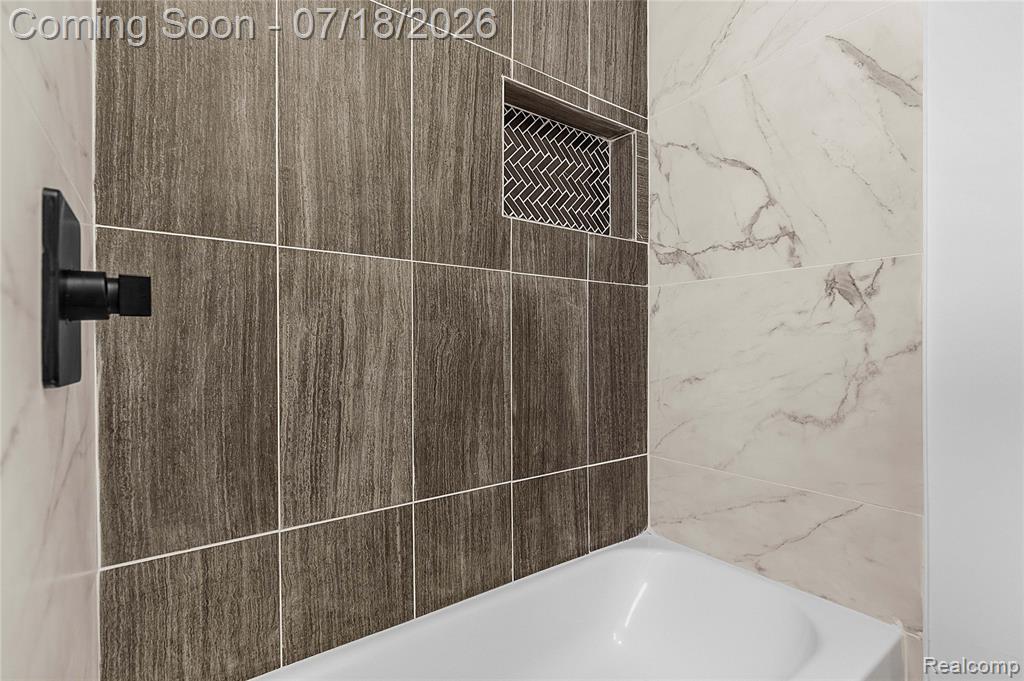 8132 Cadillac Avenue, Warren, MI 48089 — Photo 15