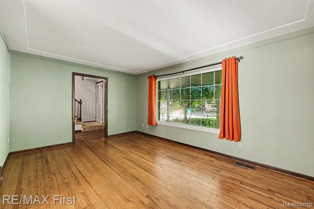 60 Hillcrest Boulevard, Ypsilanti, MI 48197 — Photo 5