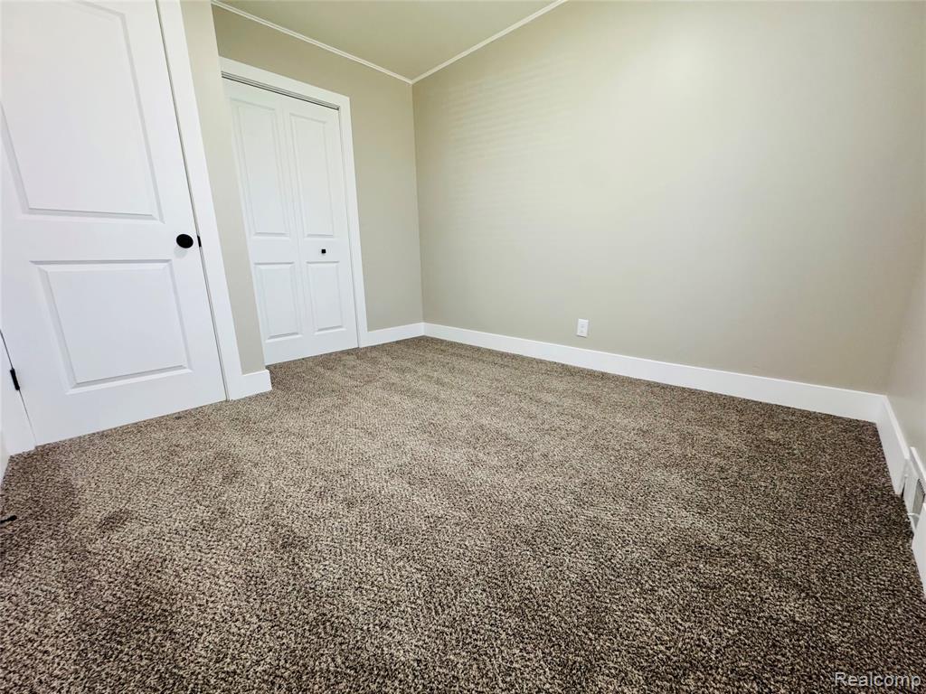 4711 Rosewold Avenue, Royal Oak, MI 48073 — Photo 22