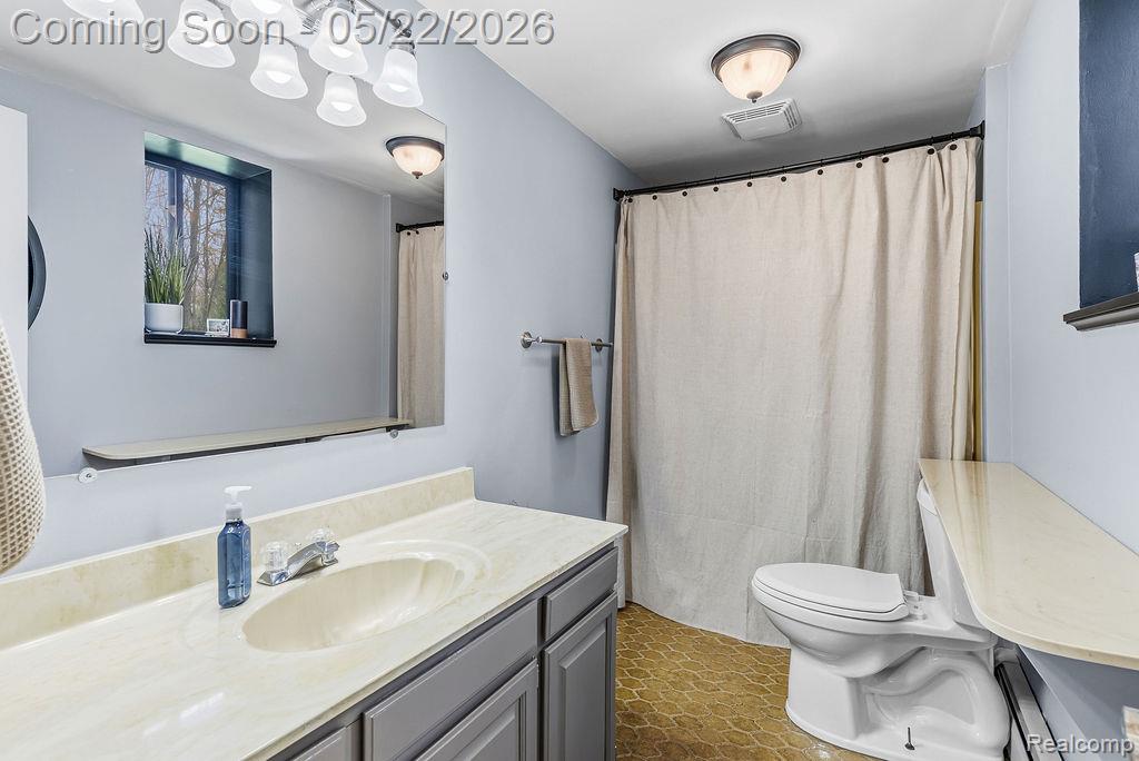 11111 Hibner Road, Hartland, MI 48353 — Photo 17