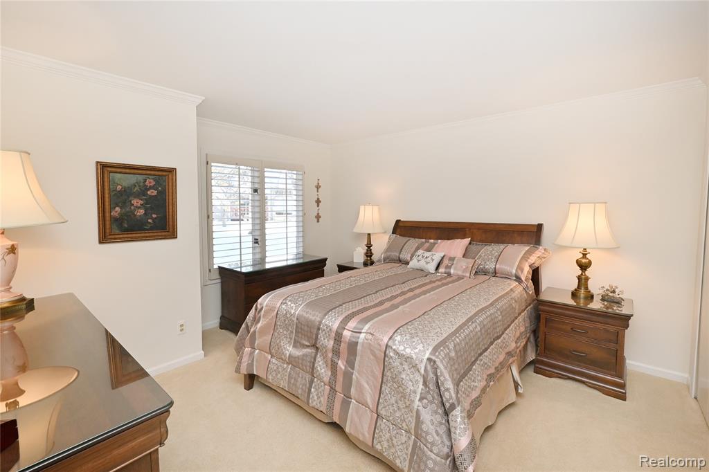 32095 SPRUCE Lane, 50, Beverly Hills, MI 48025 — Photo 27