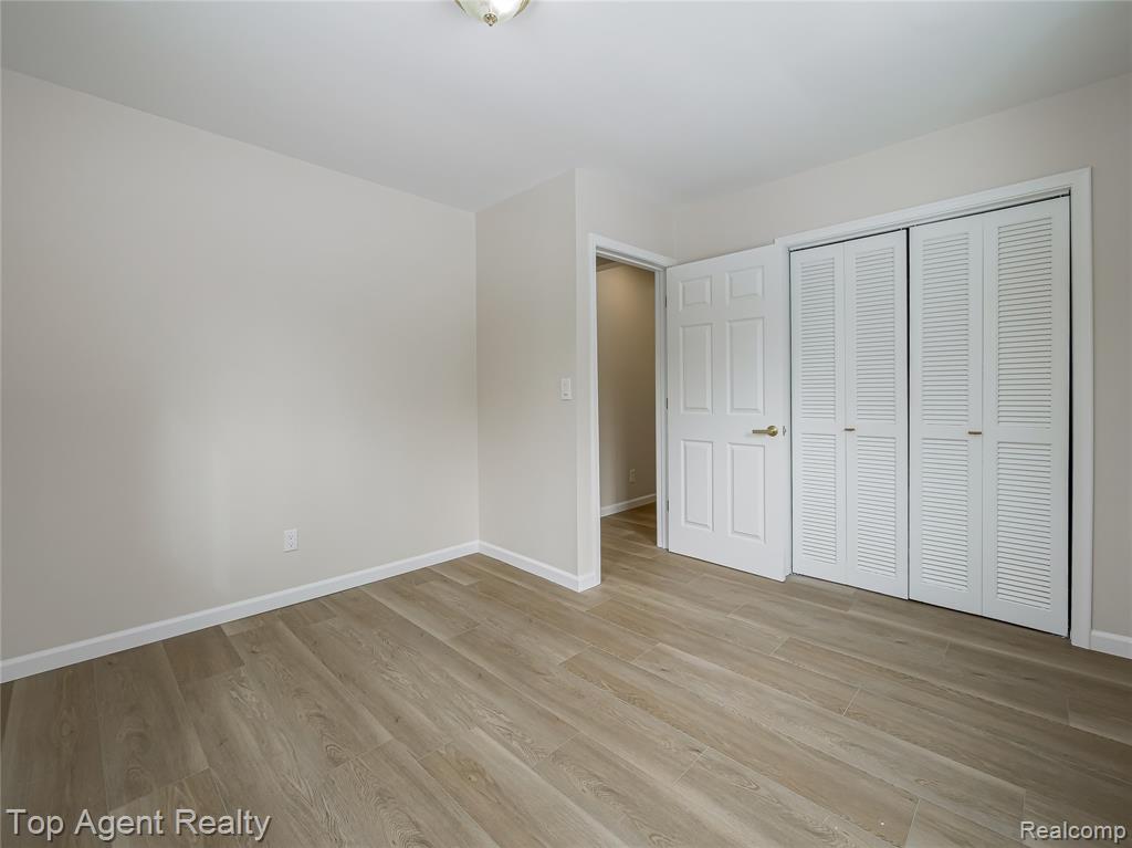 20580 21 Mile Road, Macomb, MI 48044 — Photo 24