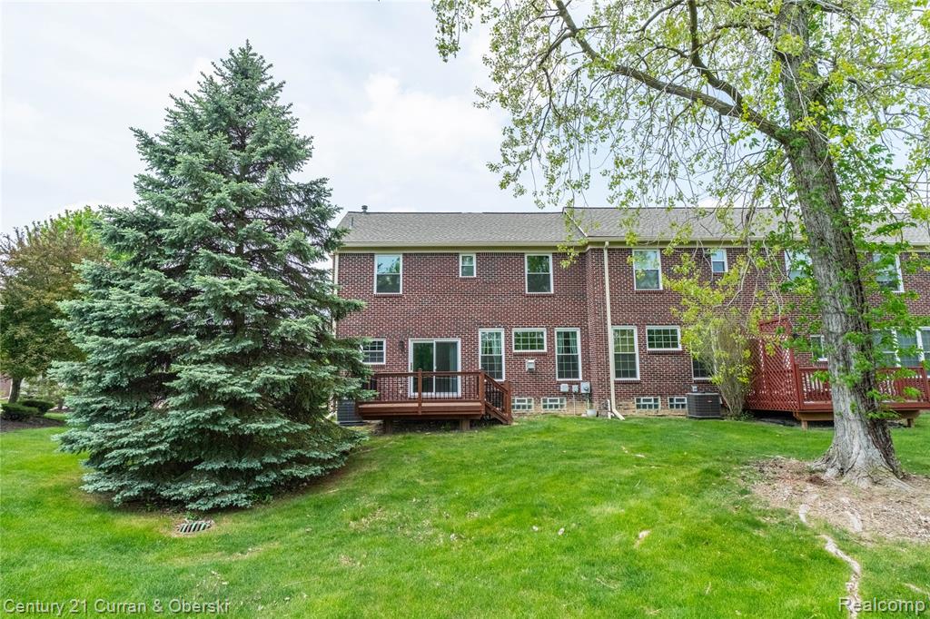 43060 Providence Lane, Canton, MI 48188 — Photo 38