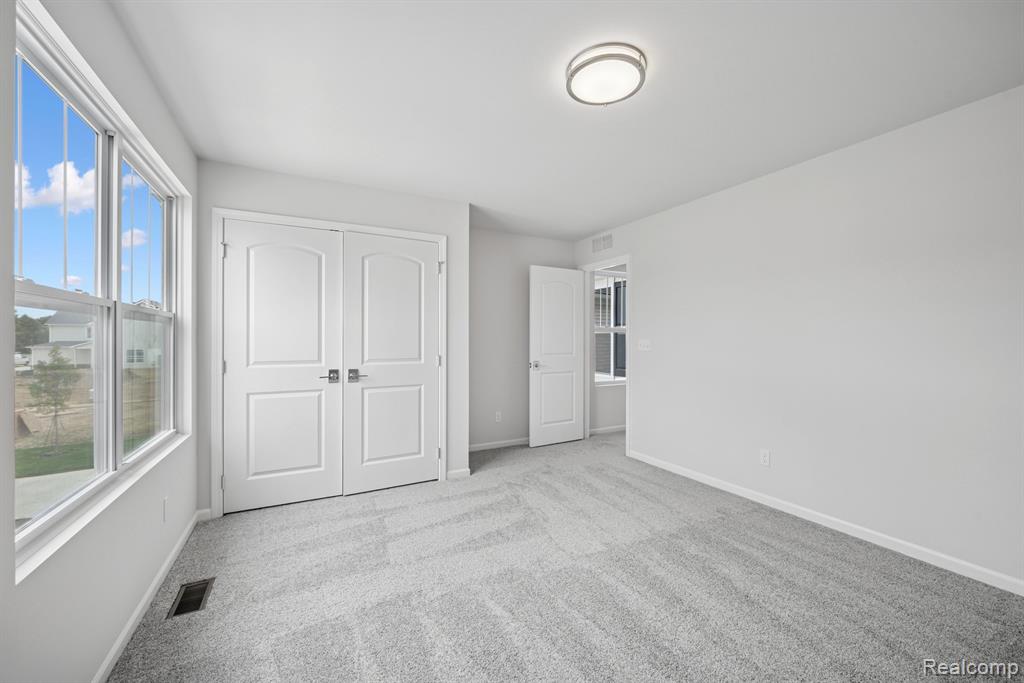 1902 SALT SPRINGS Drive, Saline, MI 48176 — Photo 16