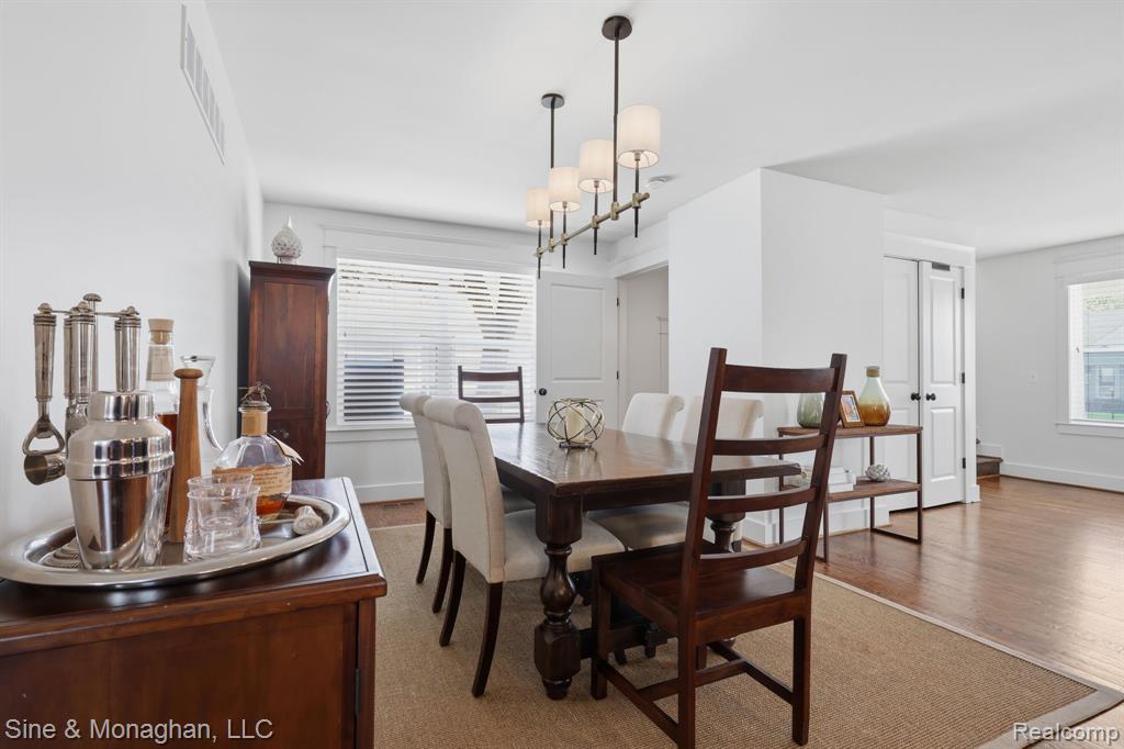 716 Cherry Avenue, Royal Oak, MI 48073 — Photo 9