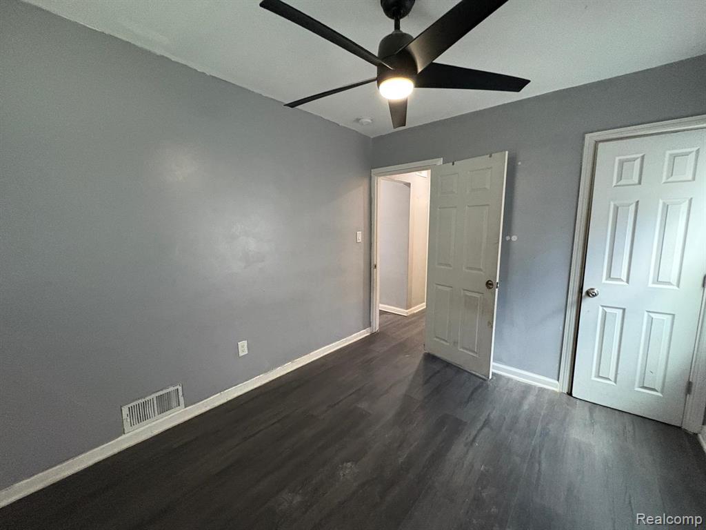 9965 ASBURY Park, Detroit, MI 48227 — Photo 15