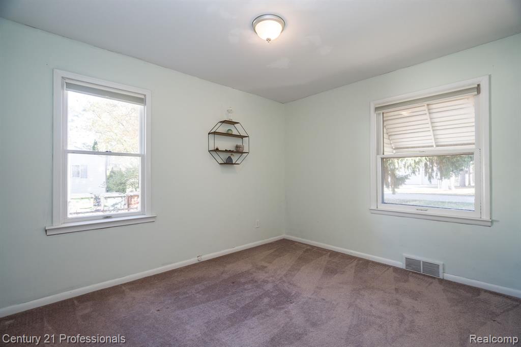 46759 Waco Street, Shelby Twp, MI 48317 — Photo 20