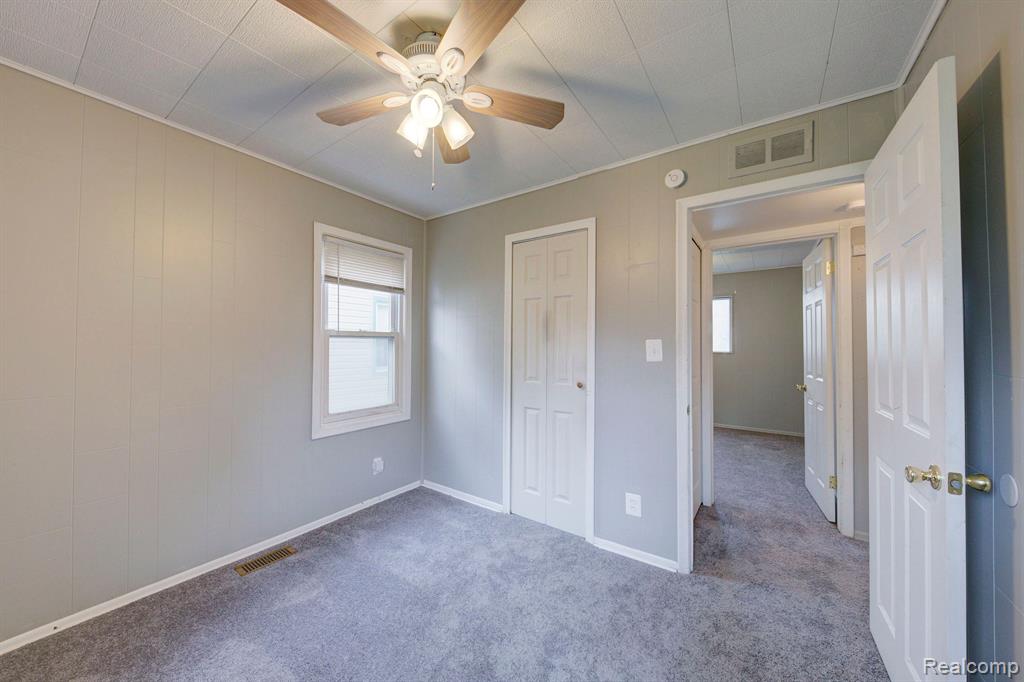 4424 COLUMBUS Street, Wayne, MI 48184 — Photo 13