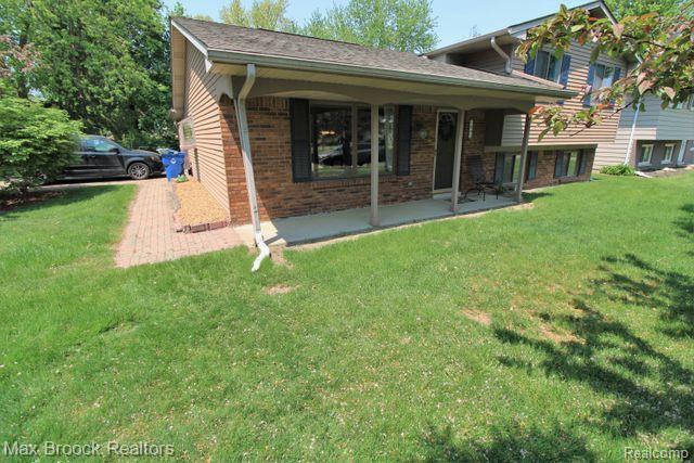 5001 DURNHAM Drive, Waterford, MI 48327 — Photo 5