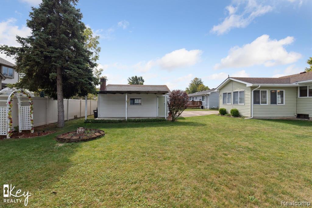 32403 Truman Road, Rockwood, MI — Photo 44
