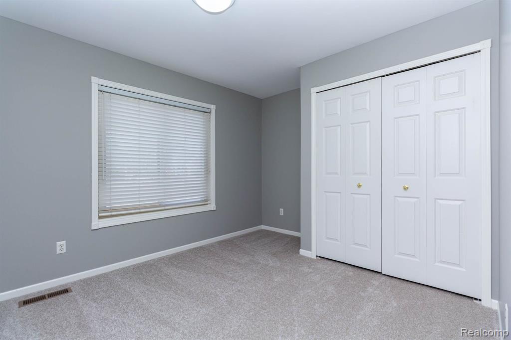 48784 BELLTOWER Drive, Macomb, MI 48044 — Photo 22