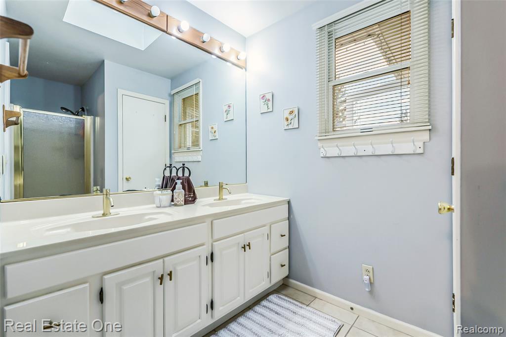 4141 Van Amberg Road, Brighton, MI 48114 — Photo 28