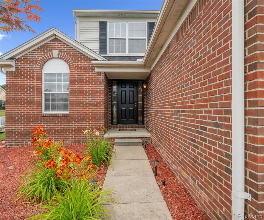 5864 Willow Ridge Drive, Ypsilanti, MI 48197 — Photo 7