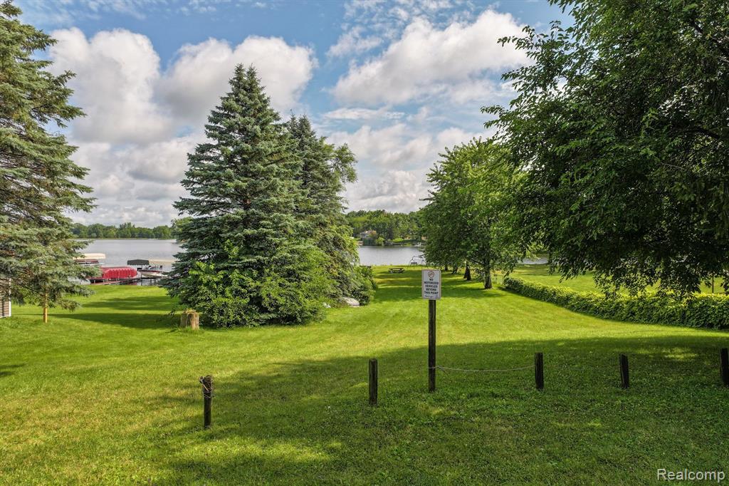 6790 WESTGATE Drive, Laingsburg, MI 48848 — Photo 29