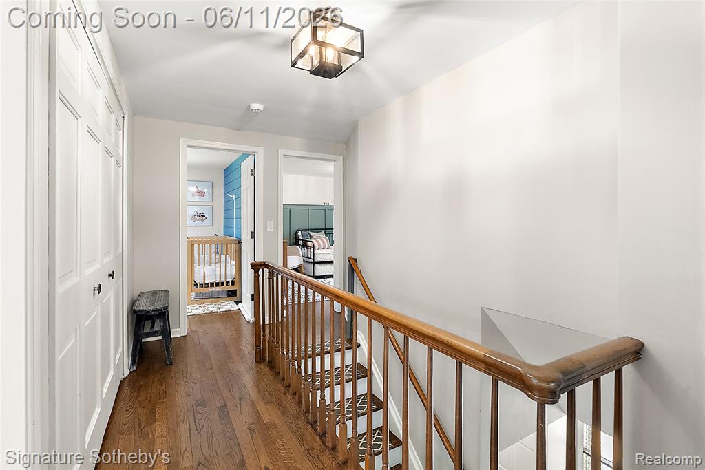 5748 Cherry Crest Drive, West Bloomfield, MI — Photo 21