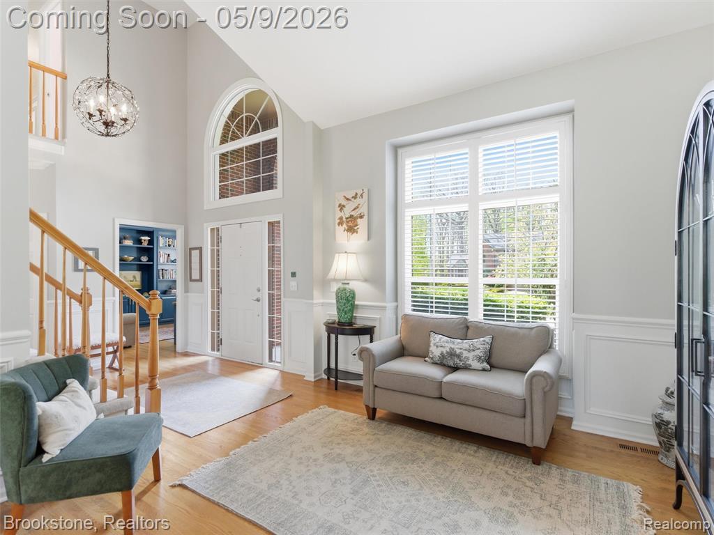 722 Lake Ridge Road, Rochester Hills, MI 48307 — Photo 18