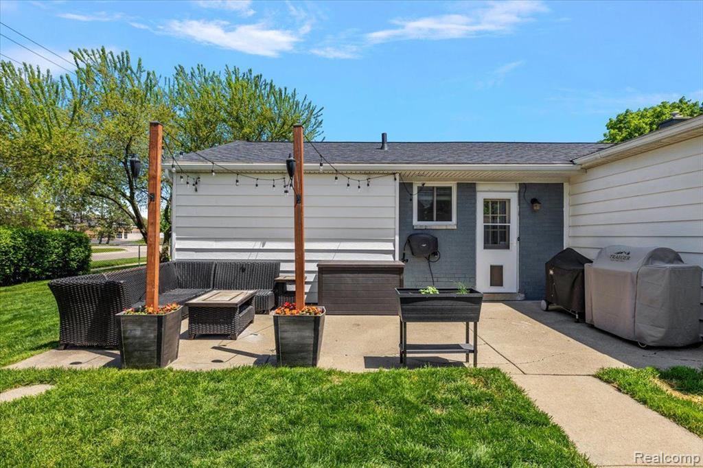 40459 Hamilton, Sterling Heights, MI 48313 — Photo 42