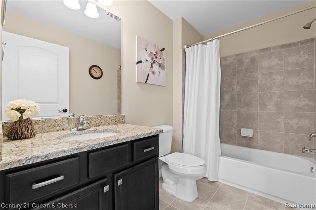 51693 Turnburry Drive, South Lyon, MI 48178 — Photo 22