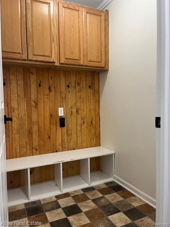 7479 CEDAR, Goodrich Vlg, MI — Photo 24