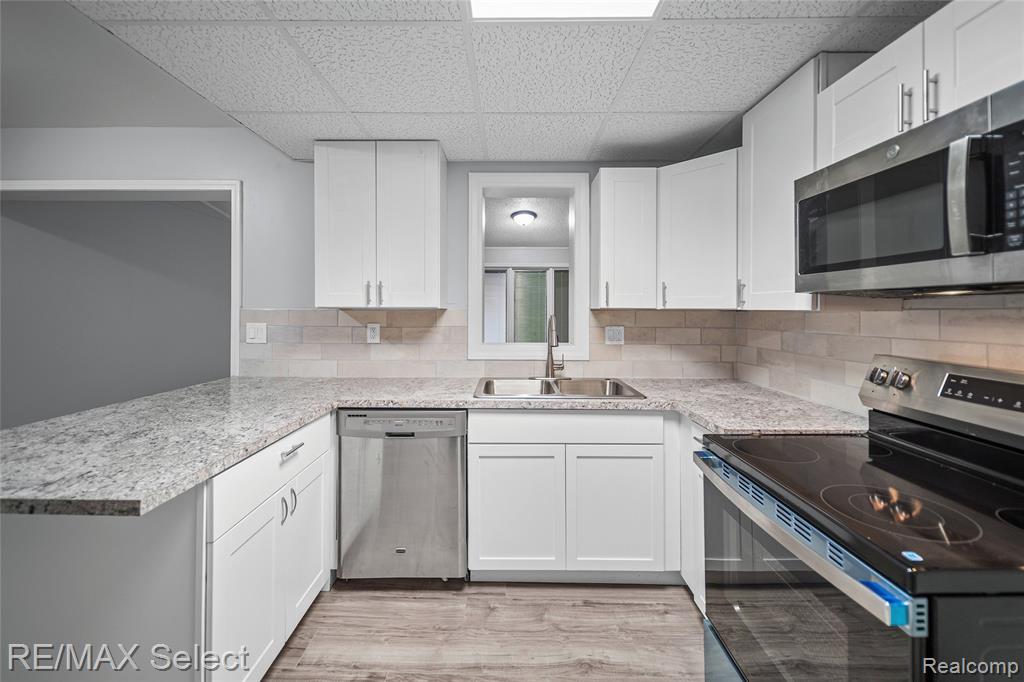 4020 Park Forest Drive Drive, Flint, MI 48507 — Photo 4