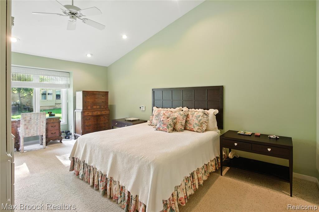 4185 Foxpointe Drive, West Bloomfield, MI 48323 — Photo 20