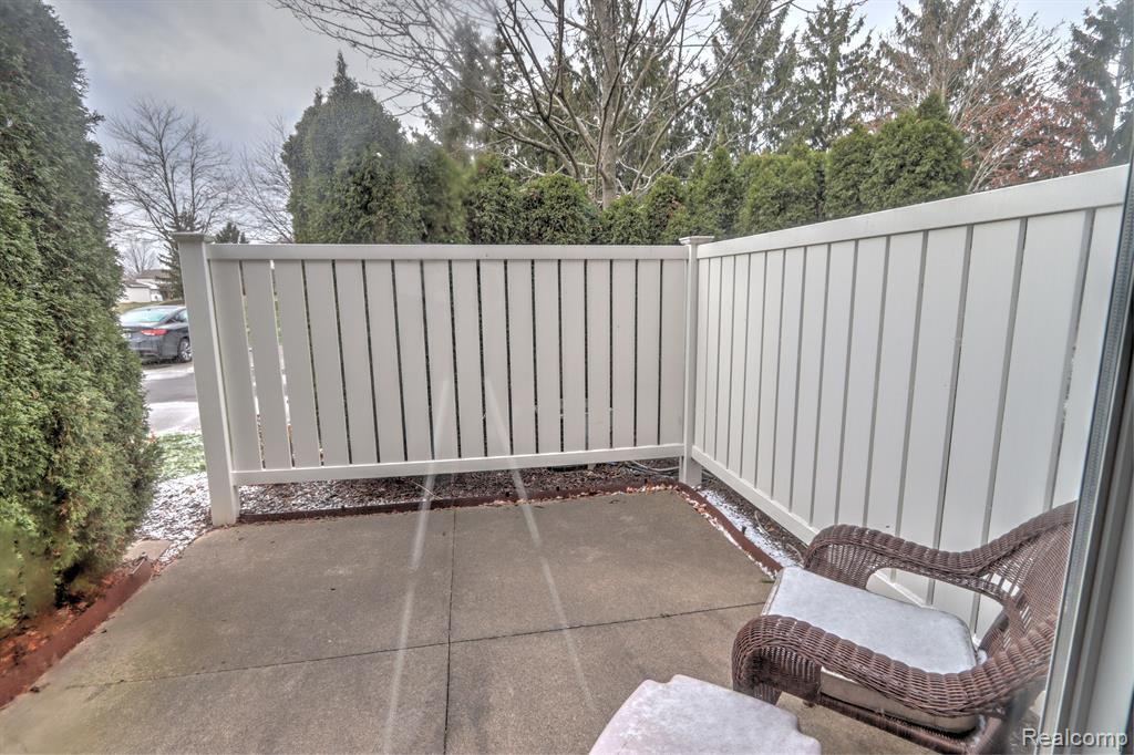 23074 FAIRLANE Boulevard, 6, Woodhaven, MI 48183 — Photo 41