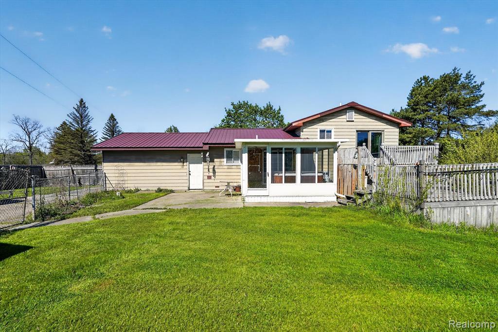 4450 N Vassar Road, Flint, MI 48506 — Photo 37