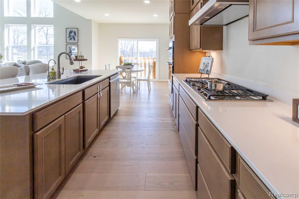 22820 Martin Road, South Lyon, MI 48178 — Photo 31