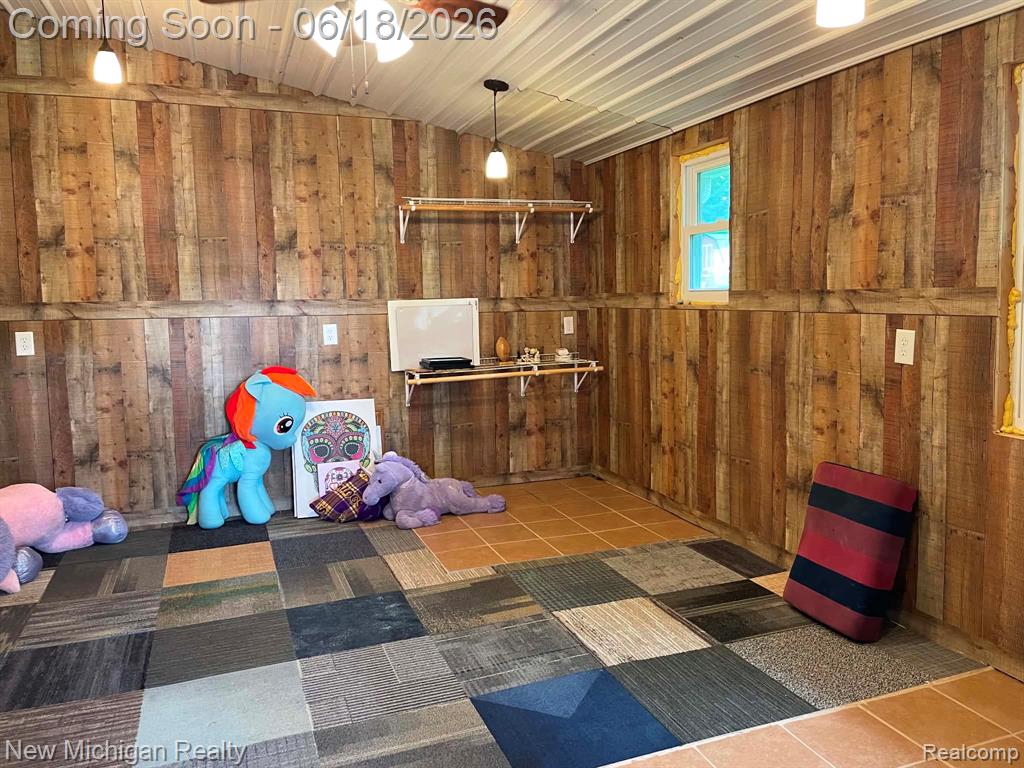 7415 W Farrand Road, Clio, MI 48420 — Photo 8