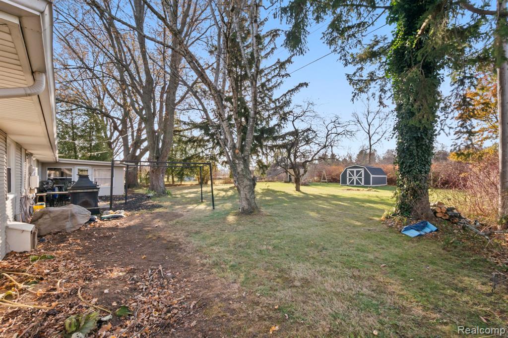 6736 Lakeshore Road, Lexington, MI 48450 — Photo 4