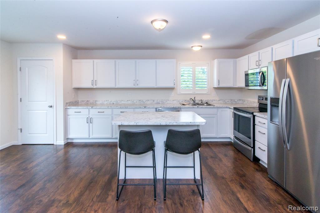 5372 Rural Terrace, Waterford, MI — Photo 21
