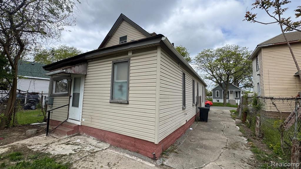 253 Beechwood Street, River Rouge, MI 48218 — Photo 3