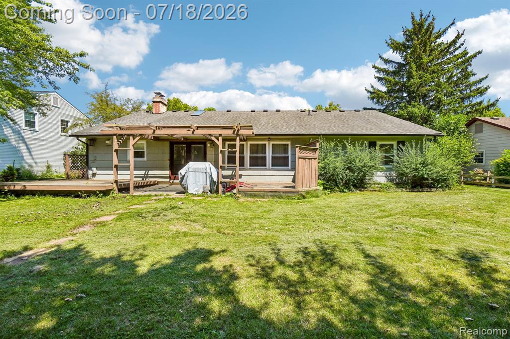 4855 Butler Drive, Troy, MI 48085 — Photo 32