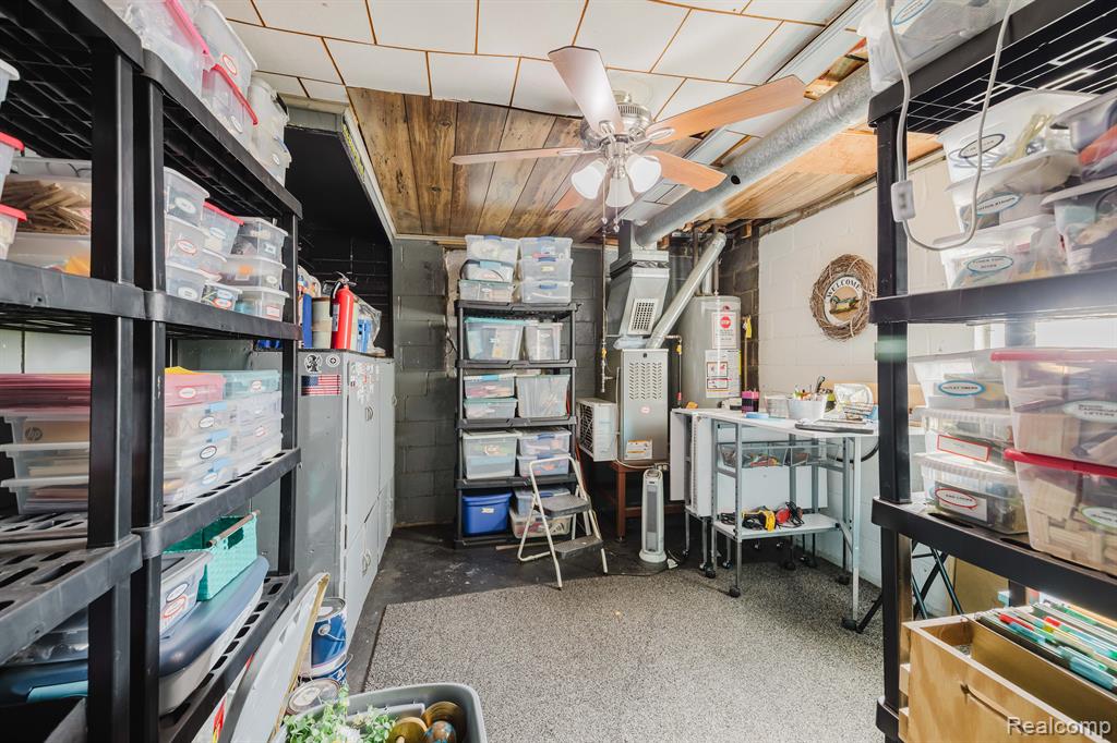 8515 Lake Road, Grosse Ile, MI 48138 — Photo 32