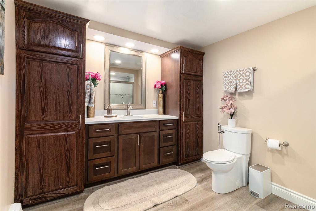 49931 Cooke Avenue, Plymouth, MI 48170 — Photo 29