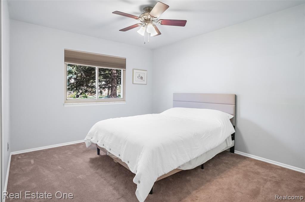 5566 Larkins Drive, Troy, MI 48085 — Photo 19