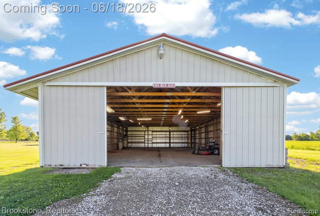 62580 Omo Road, Lenox, MI 48048 — Photo 9