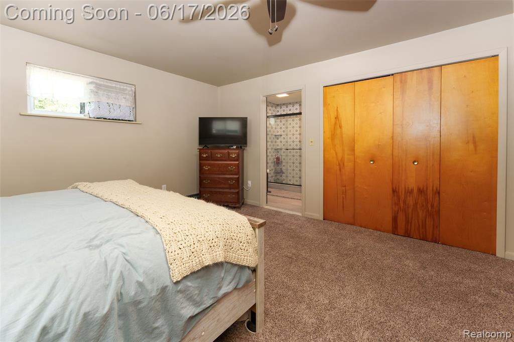 921 E Northfield Avenue, Pontiac, MI 48340 — Photo 13