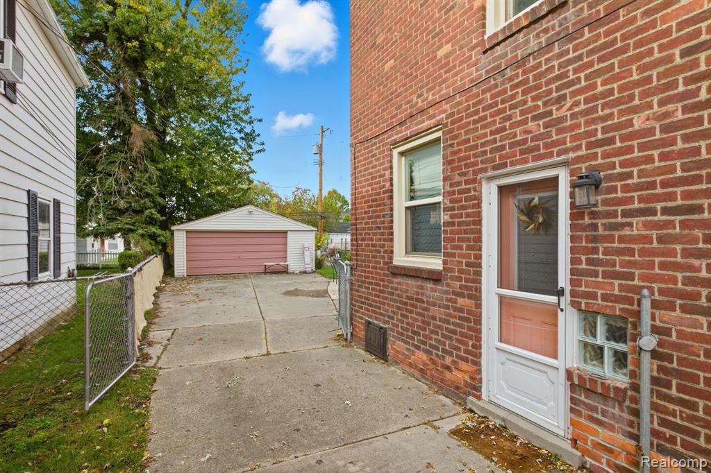 925 N Mildred Street, Dearborn, MI 48128 — Photo 50