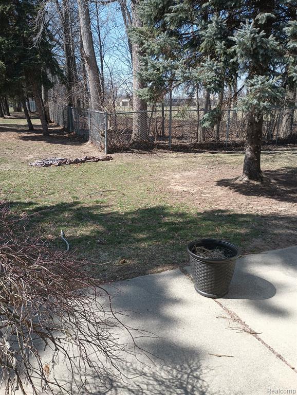 6379 Sheppard Drive, 90, Westland, MI — Photo 27