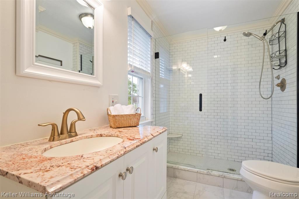 42105 Roscommon Street, Novi, MI 48167 — Photo 22