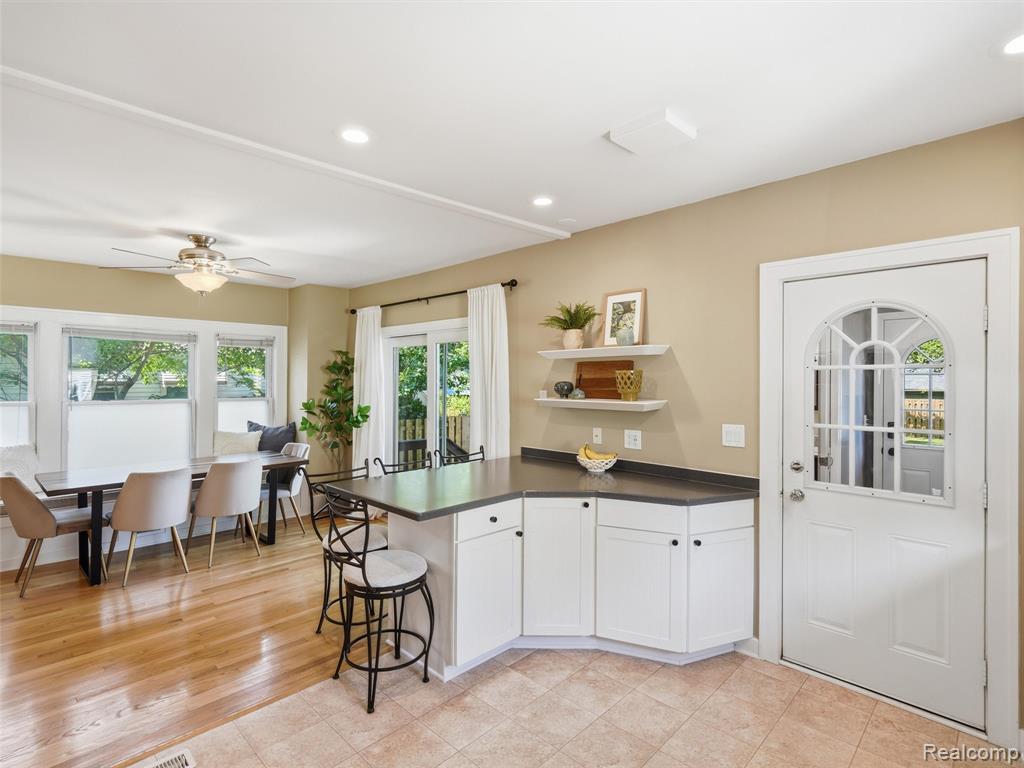 626 Kayser Avenue, Royal Oak, MI 48067 — Photo 14