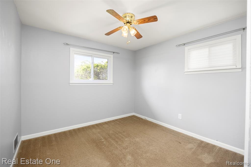 28612 Donnelly Street, Garden City, MI — Photo 16