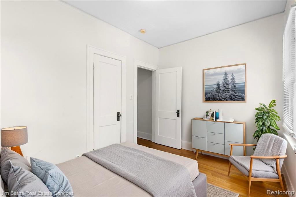 981 2N Beaconsfield Avenue, Grosse Pointe, MI 48230 — Photo 15