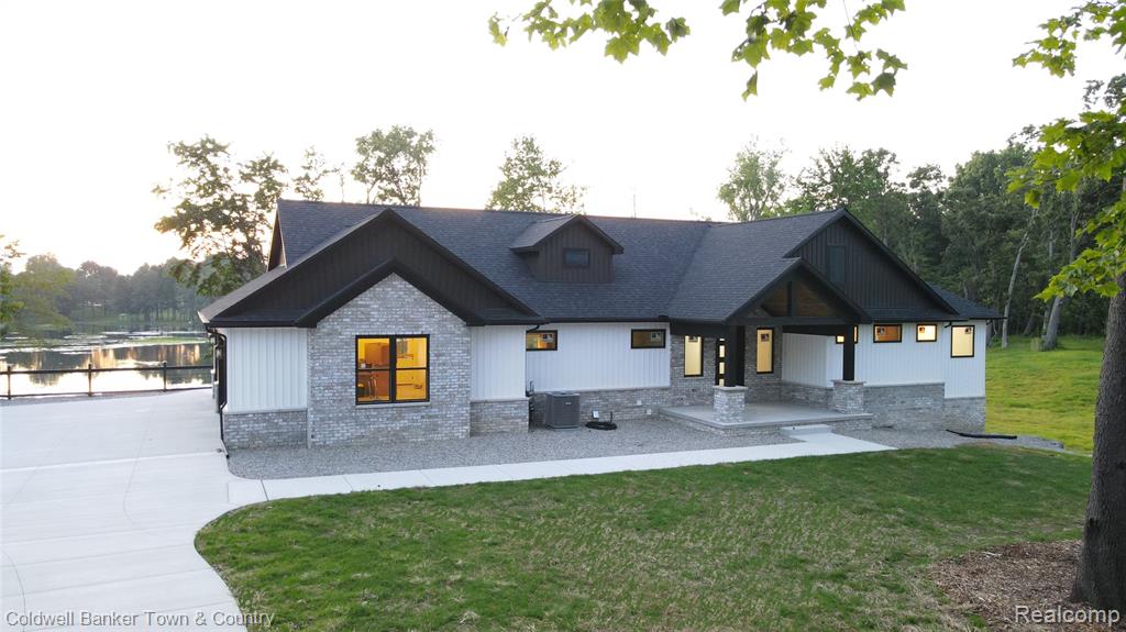 4789 Lakeshire Drive, Howell, MI 48843 — Photo 3