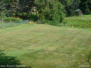 980 Sandhurst Road, Bloomfield Hills, MI 48302 — Photo 8