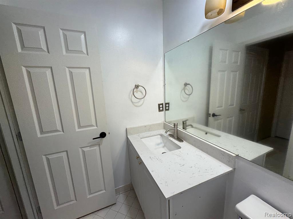 41989 METALINE Drive, Canton, MI 48187 — Photo 18