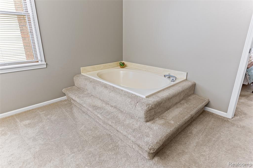 45785 Bryn Mawr Road, Canton, MI 48187 — Photo 19